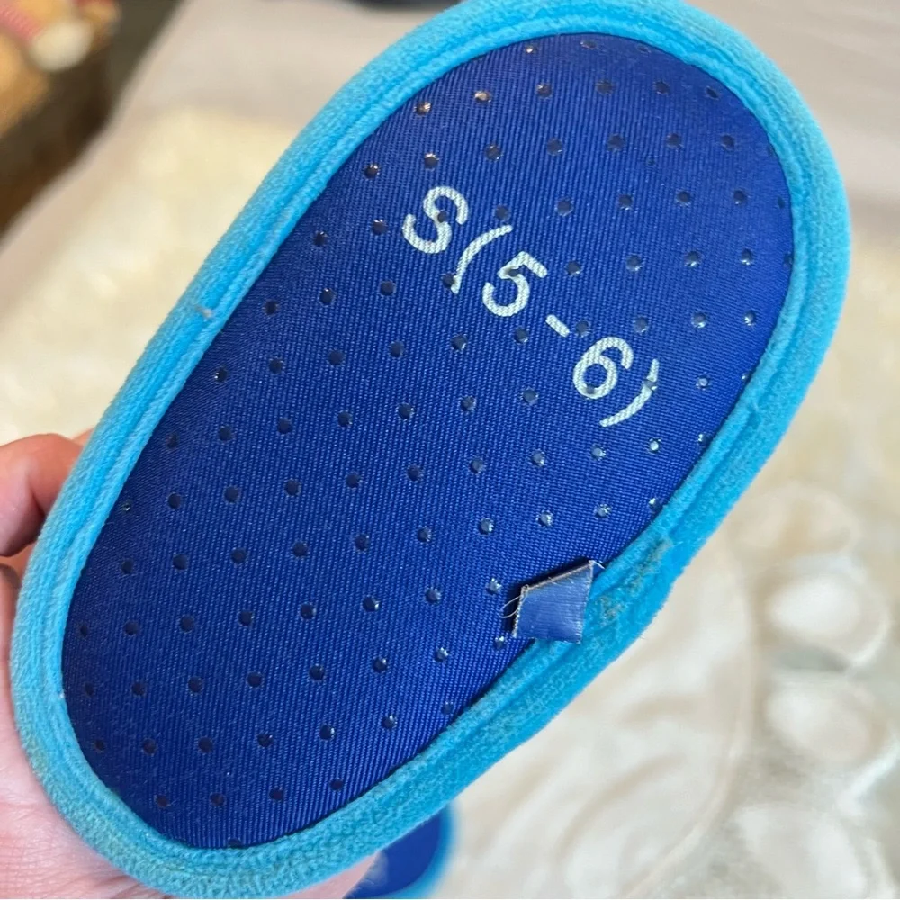 Vintage Toddler Thomas the Train Tank Engine Slippers Size 5-6